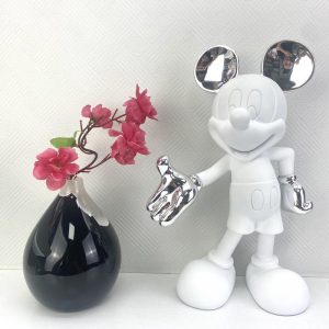 Tượng Chuột Mickey